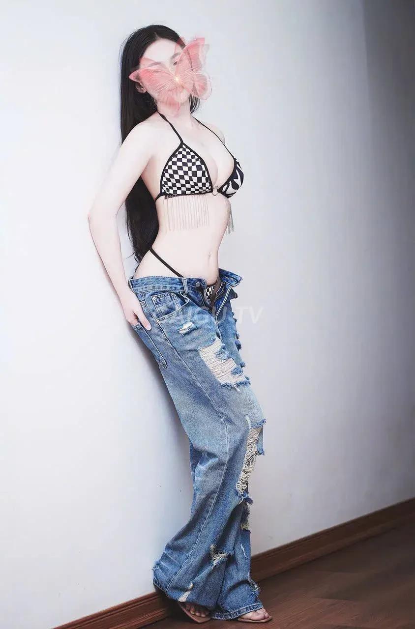 TRANG NGUYỄN – Ngô Quyền, Hải Phòng, 69, BJ, 26 tuổi, 500k