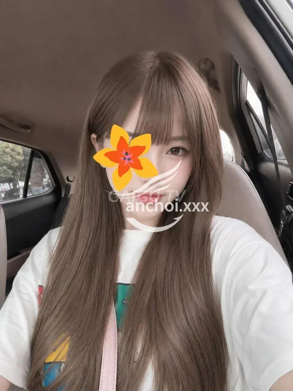 VÂN NHI XINH DÂM ĐÁNG YÊU VÚ ĐẸP MÔNG Quận 1 điểm 10.0 – 1.000k/shot
