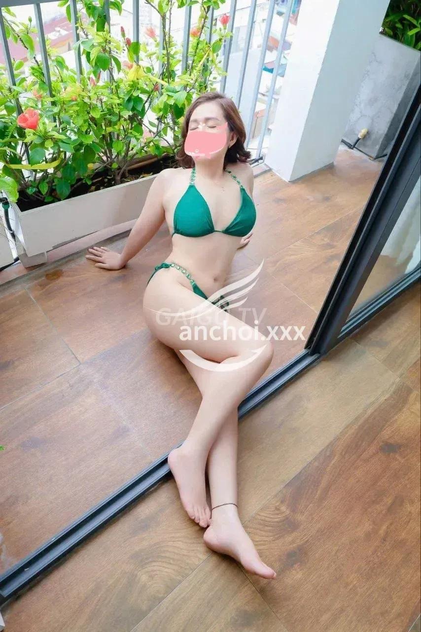 Anna – gái gọi Thủ Đức giá 300k, BJ, HJ, 34 tuổi