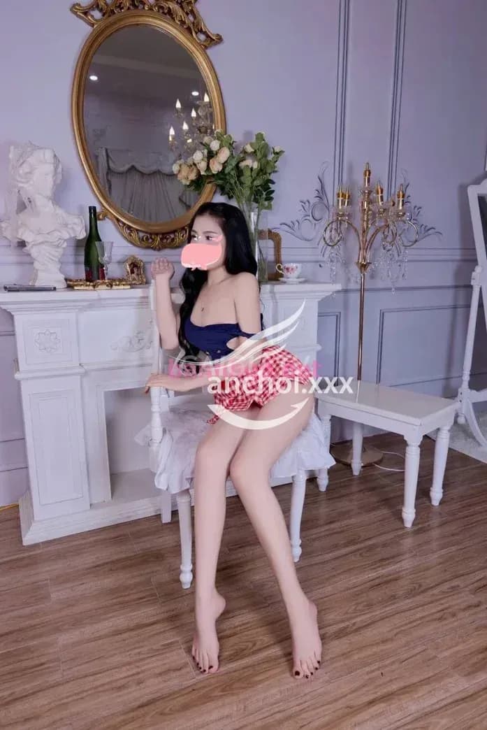 Hàng Bến Cát: Mộc Nhi giá 300k