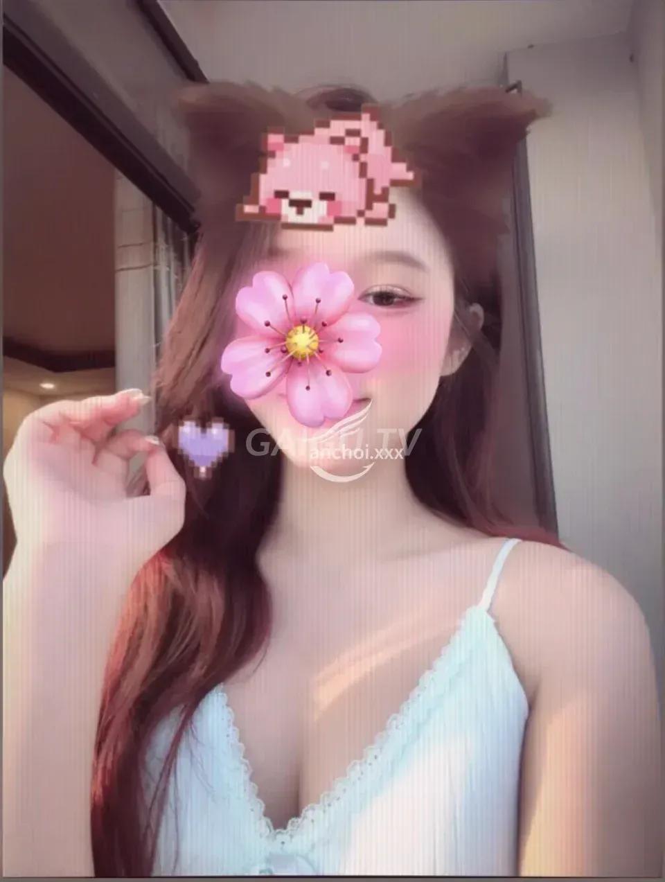 Loli BaBi hotteen xinh nét baby ngây thơ khó cưỡng
