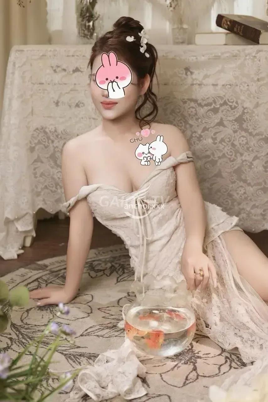My My da trắng dáng chuẩn vú to nhiệt tình chiều khách hết mình