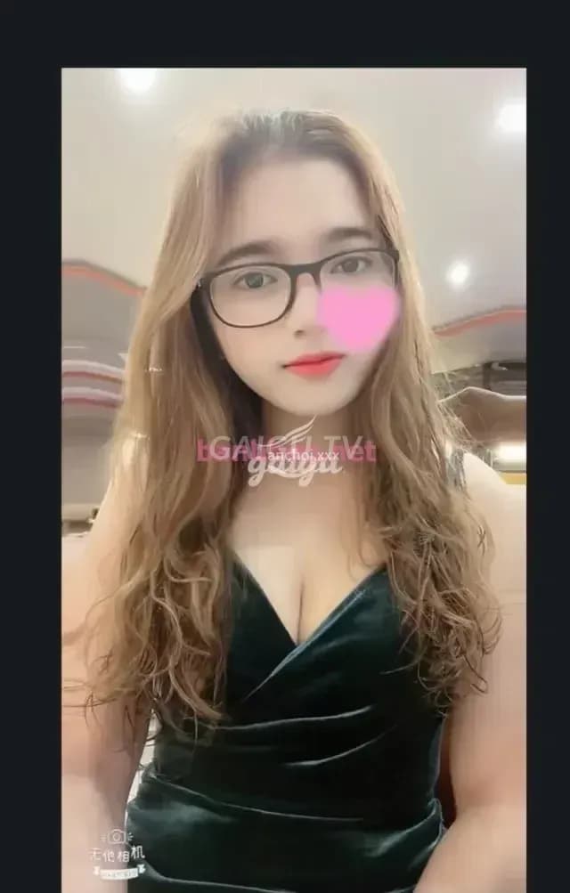 My Girl mặt non tơ dễ thương dáng chuẩn mông cong
