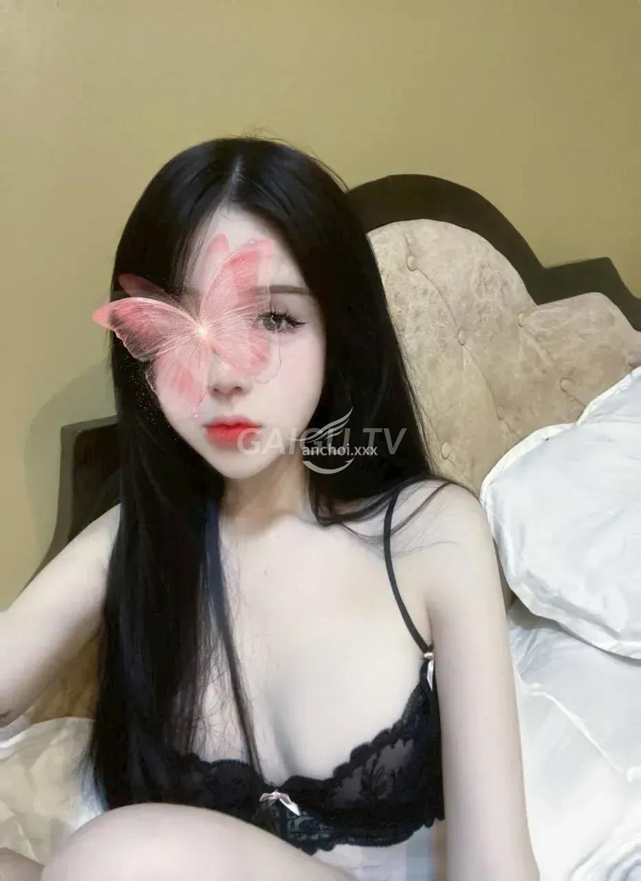 BẢO BỐI GIRL CHÂN DÀI, VÚ NGON, DÁNG Sơn Trà – 800k/shot