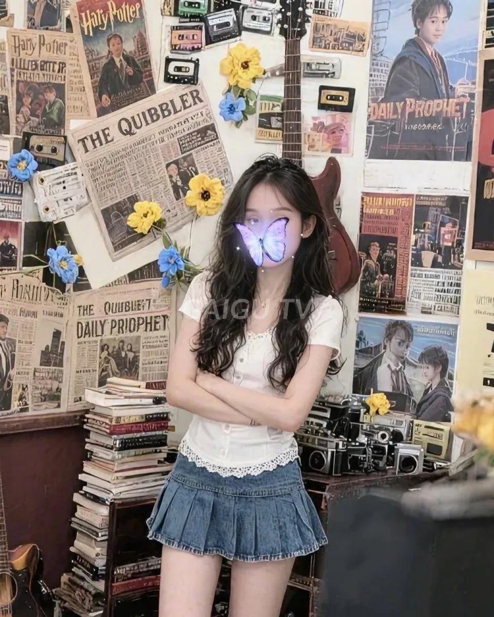Thảo Vy phục vụ nhiệt tình như người yêu