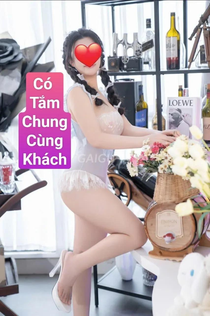 Gái gọi Gò Vấp Gái Dâm HÀ LINH Làm Tình Bao Phê Nha 200k
