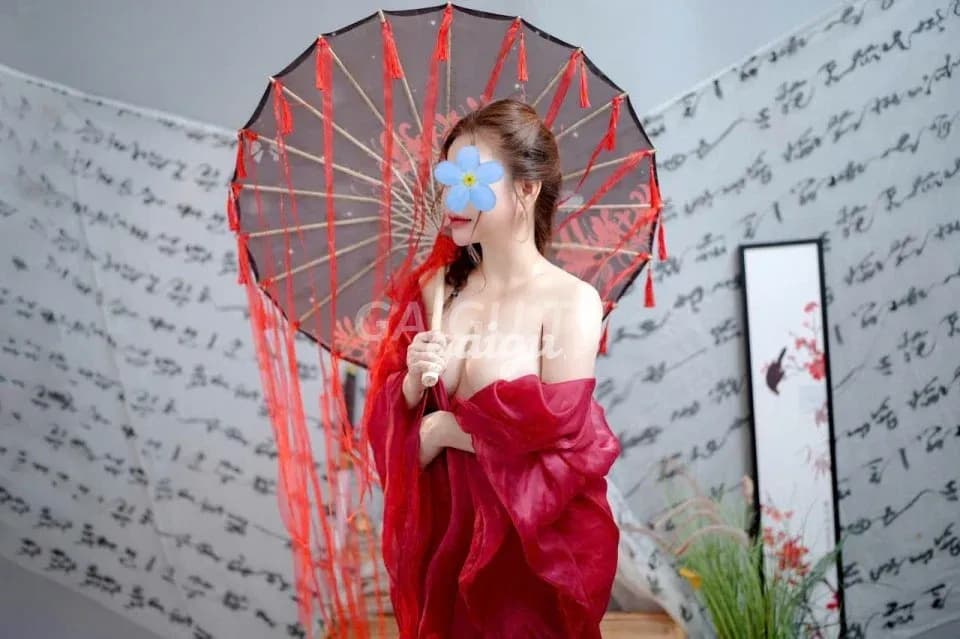 PHƯƠNG THẢO SEXY – gái gọi Đức Hòa giá 250k, Qua đêm, Vét máng, 39 tuổi