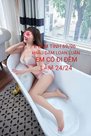 Bài Có Vũng Tàu 400k dâm đãng bú cu cực phê