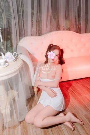 Anh Thư 18t Quận 10 Sài Gòn 700k
