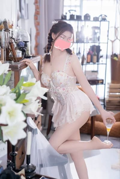 Gái gọi Quận 12 Bé Loan 300k