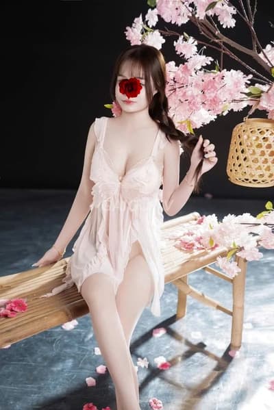 Gái gọi Quận 12 Minh Trang XINH DÂM NON TƠ LÀM TÌNH LƯU 600k
