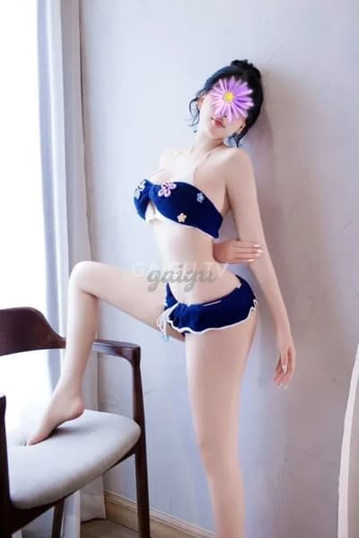 Nhã Uyên xinh non tơ – gái gọi Thành phố Từ Sơn giá 500k, Ship tận nơi,