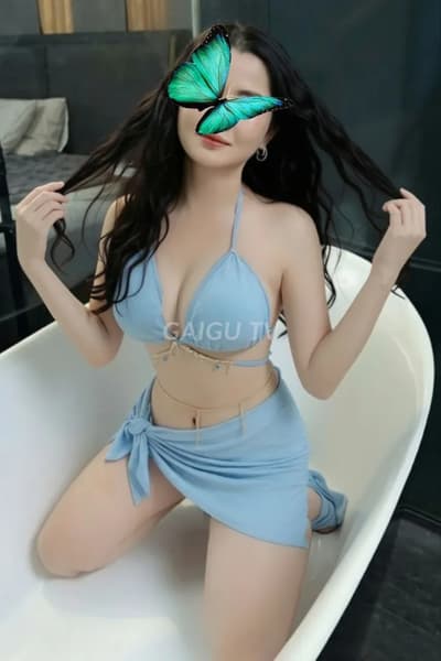 Gia Linh Cô nàng dâm đãng dịch vụ bao – Gò Vấp, Sài Gòn, 69, BJ, 30 tuổi, 300k