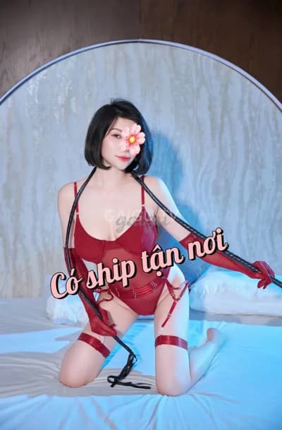 Linh Linh Mặt xinh, dáng đẹp, làm tình Đà Lạt – 500k/shot