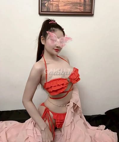 Sunny em gái dễ thương nhiệt tình vui 600k Nha Trang – BJ · HJ · 28 tuổi
