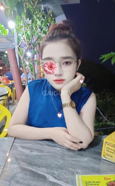 Phương nhi NEW gái dâm, bj cực đỉnh Nha Trang điểm 10.0 – 500k/shot