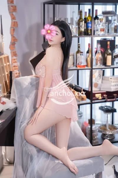Quỳnh Anh ngọt ngào ở Thủ Đức 600k