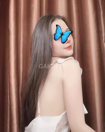 Huyền My – gái gọi Sơn Trà giá 800k, BJ, HJ, 24 tuổi