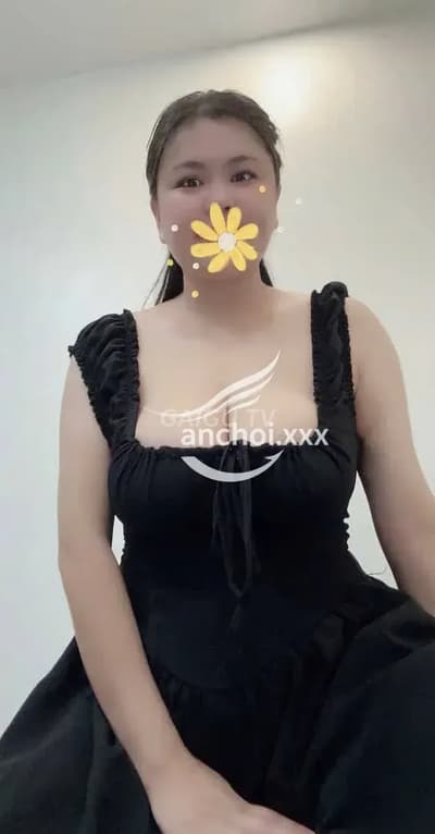 Bé Thuỳ Linh Baby Dễ Thương Nhiệt Tình – gái gọi Thủ Dầu Một giá 300k, BJ, HJ,