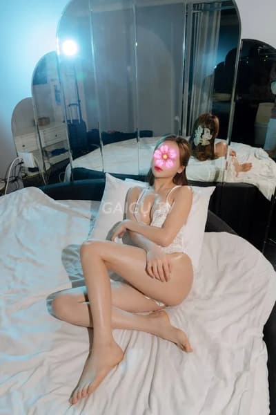 Ngọc thảo – Cầu Giấy, Hà Nội, BJ, Hôn môi, 19 tuổi, 500k