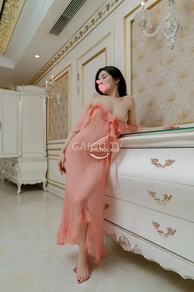 Gái gọi Phú Nhuận Hà My chân dài dáng mẫu ngục to căng đét 700k