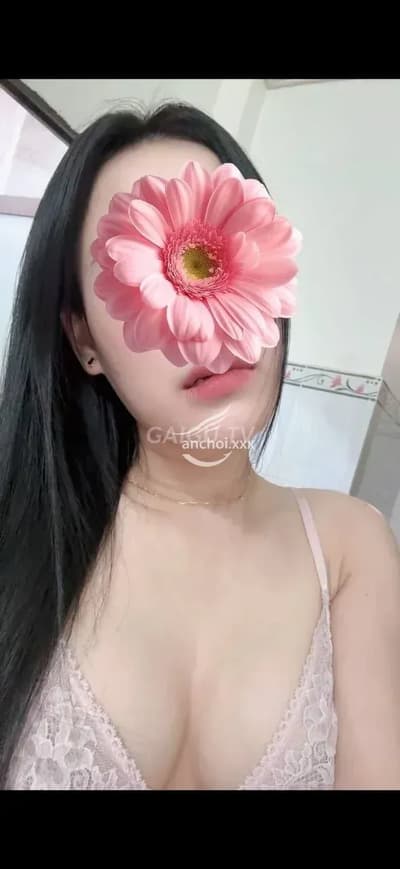 CÓ CLIP SEXY NHƯ NGỌC XINH XẮN NHIỆT Quận 12 – 300k/shot