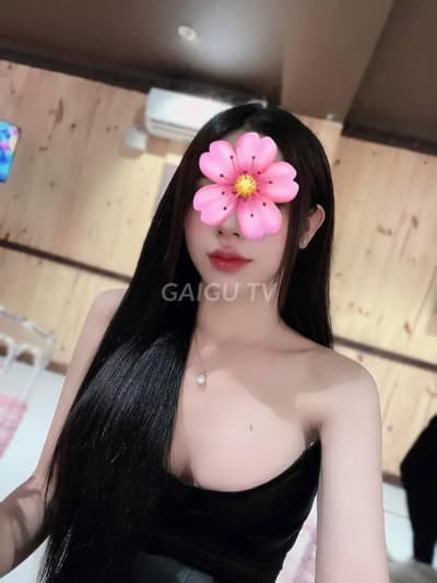 Hàng Sơn Trà: HUYỀN MY SEXY GIRL, VÚ MÔNG CĂNG ĐÉT, giá 800k