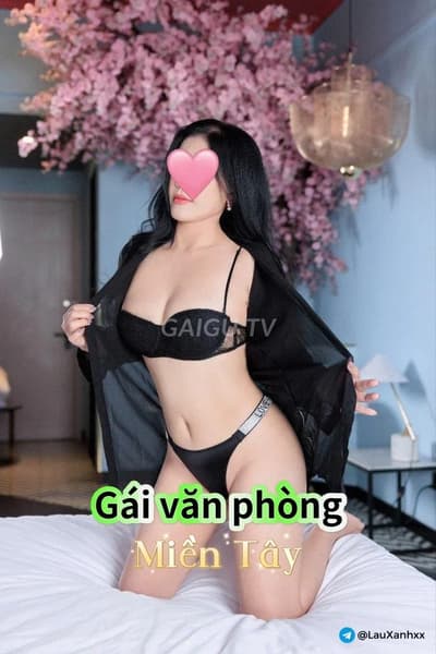Hoài Thương E gái văn phòng, Miền tây 250k Quận 7 – BJ · HJ · 41 tuổi