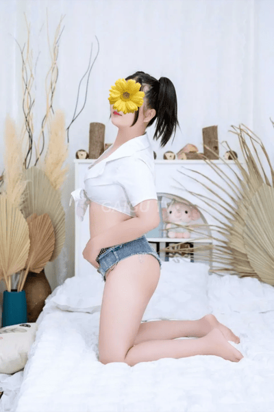 ÁI VÂN Quận 2 – 300k/shot