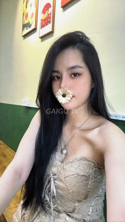 KIM NGÂN Gò Vấp – 500k/shot