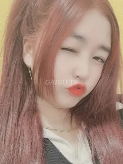 Gái gọi Tân Phú Bảo anh Hotgirl 2K2 Mới Mất Trinh Mặt 400k