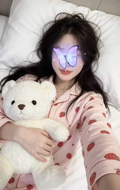 Hân Hân Gái non 2k6 vú bím hồng, mặt – gái gọi Dĩ An giá 600k, BJ, HJ, 20 tuổi