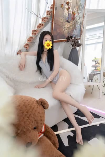 BÉ BƠ DÂM DÃNG NGOAN HIỀN MẶT LẠI XINH 600k Đà Lạt – BJ · HJ · 24 tuổi
