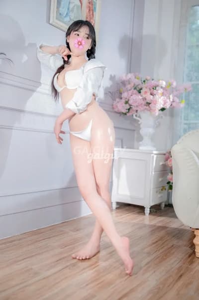 Gái gọi Bình Tân NHÃ VY MÌNH DÂY DA TRẮNG XINH DÂM LÀM 400k