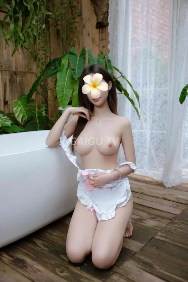 Toanh Phương 18 tuổi hàng mới Bình Tân 1tr 4