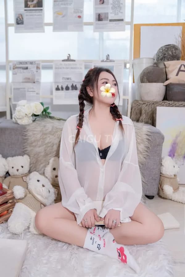 Hân Quận 12 Sài Gòn 300k 12