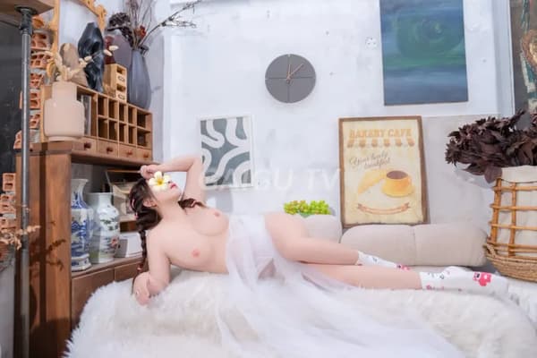 Hân Quận 12 Sài Gòn 300k 16