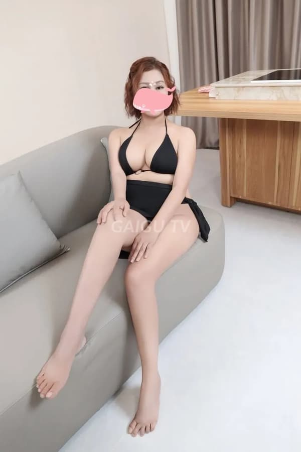 Em Thúy Kiều vú to body săn chắc phục vụ nhiệt tình 8