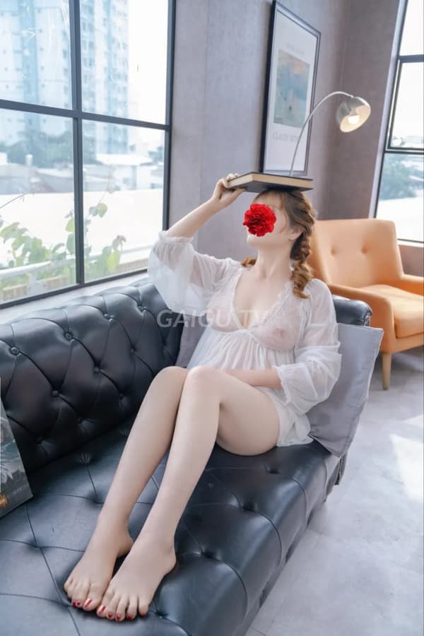 Hoài Thương Bình Chánh Sài Gòn 250k dâm đãng chiều chuộng 13