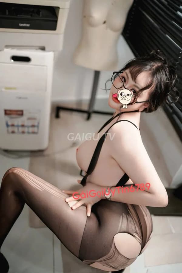 Kiều Vy xinh dáng chuẩn miền Bắc nhiệt tình như người yêu 12