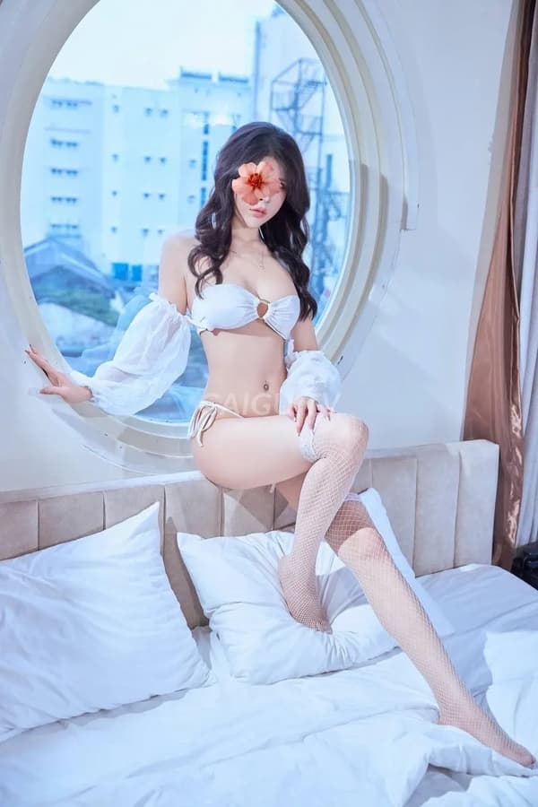 Kiều mắt to ngây thơ dễ thương nhẹ nhàng 2
