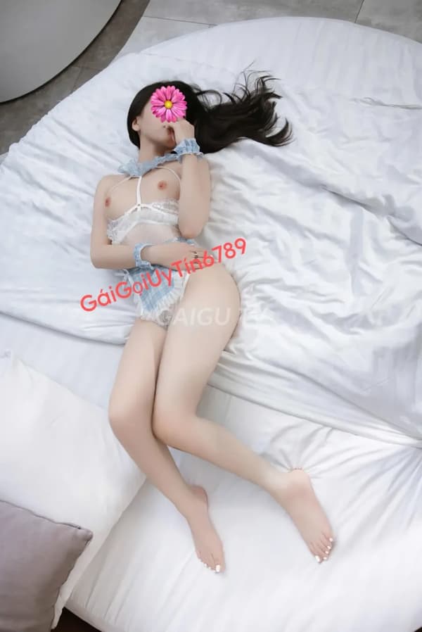 Hotgirl Quận 8 Sài Gòn 800k 12
