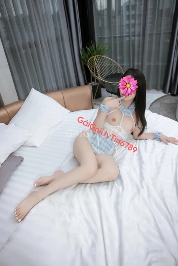 Hotgirl Quận 8 Sài Gòn 800k 13