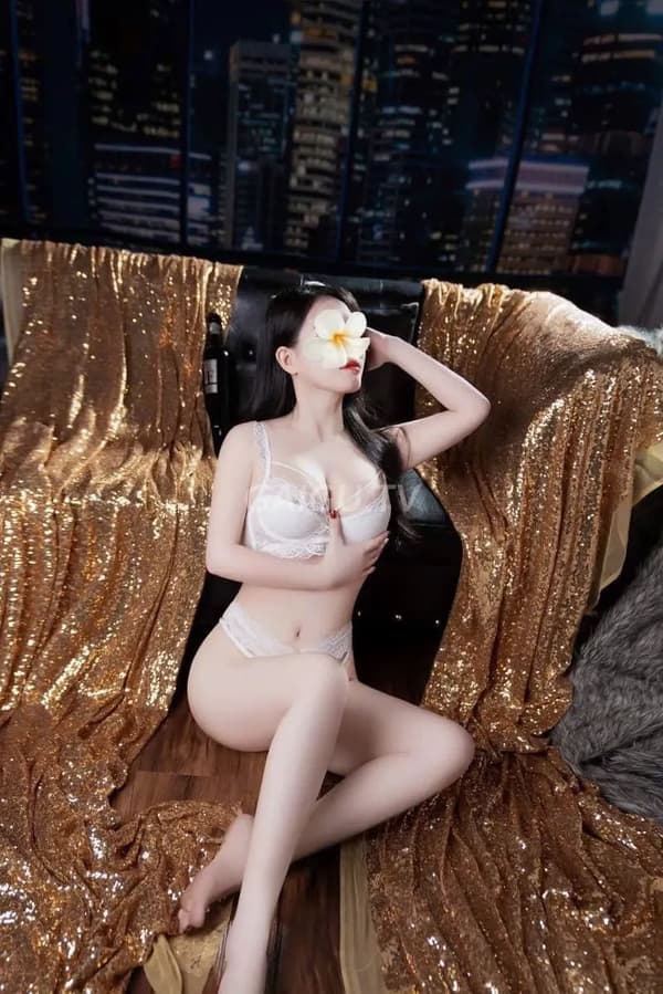 Linh Cô 23t xinh non tơ Dĩ An 400k 6