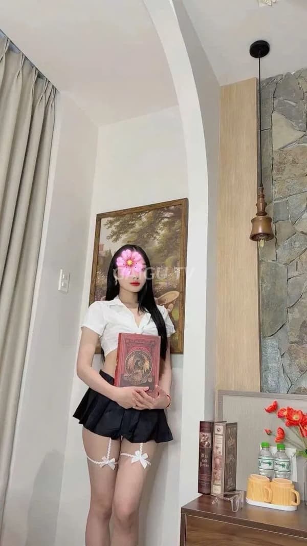 Linh Linh Quận 10 Sài Gòn 1tr trẻ trung dâm đã 3