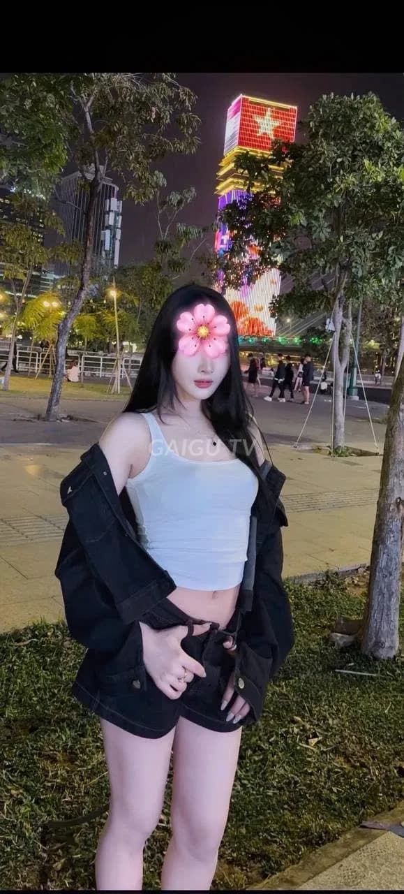 Linh Linh Quận 10 Sài Gòn 1tr trẻ trung dâm đã 9