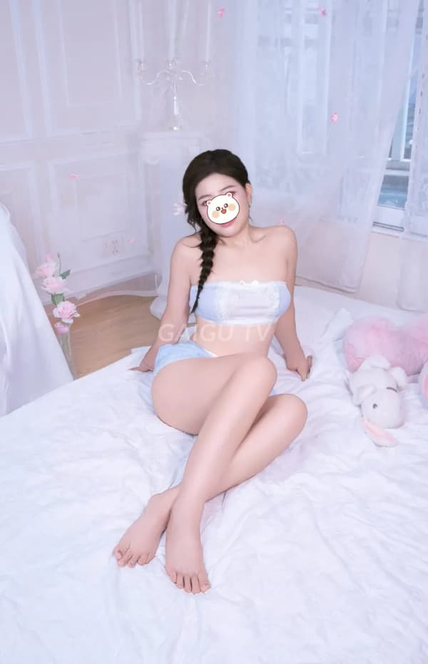 Kim Phượng Tân Phú Sài Gòn 250k ngọt ngào dáng đẹp 3