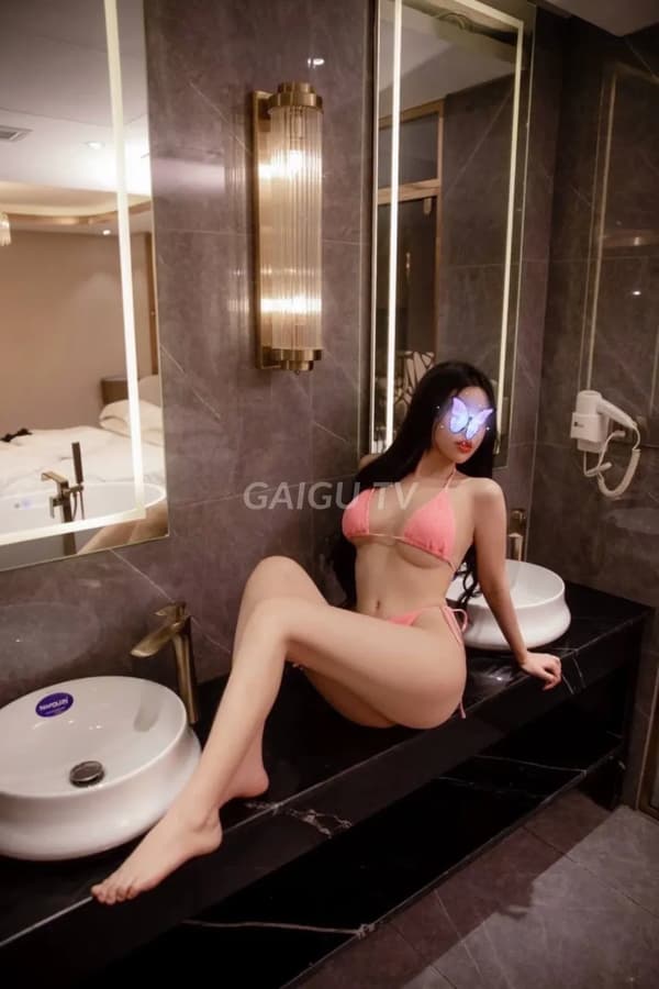 Siêu hot AN AN 2.000k Quận 10 – BJ · HJ · 26 tuổi 15