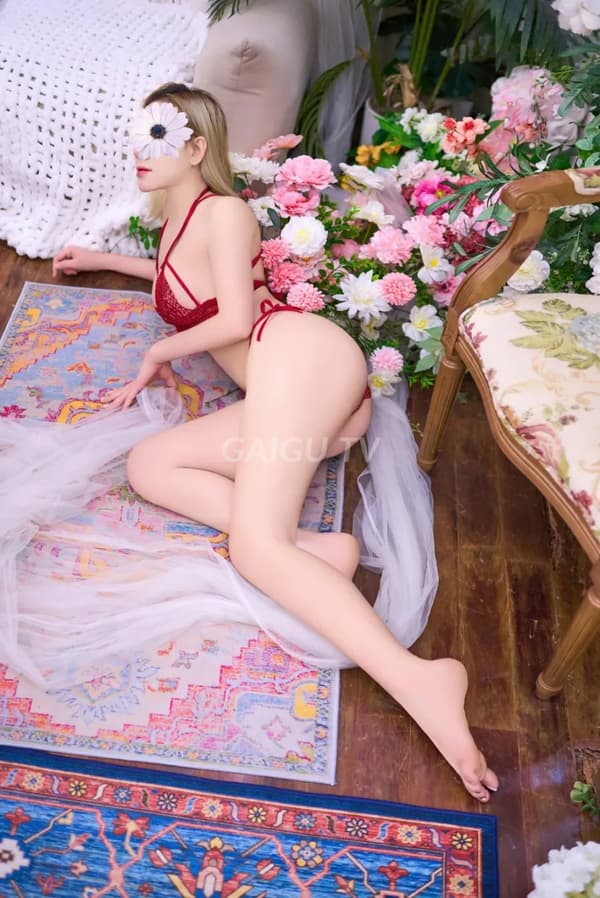 Thủy Tiên teen Cầu Giấy 300k 13