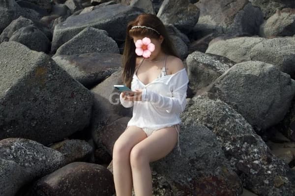 Lisa 21 tuổi Dĩ An Bình Dương 600k doggy ngon 12